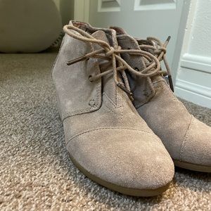 Toms Suede Wedge Boots